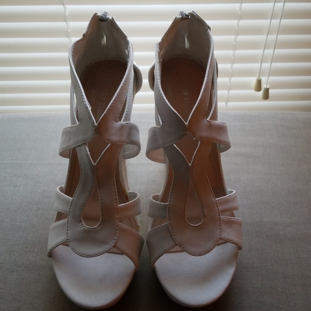 White Sandal Wedges NWOB